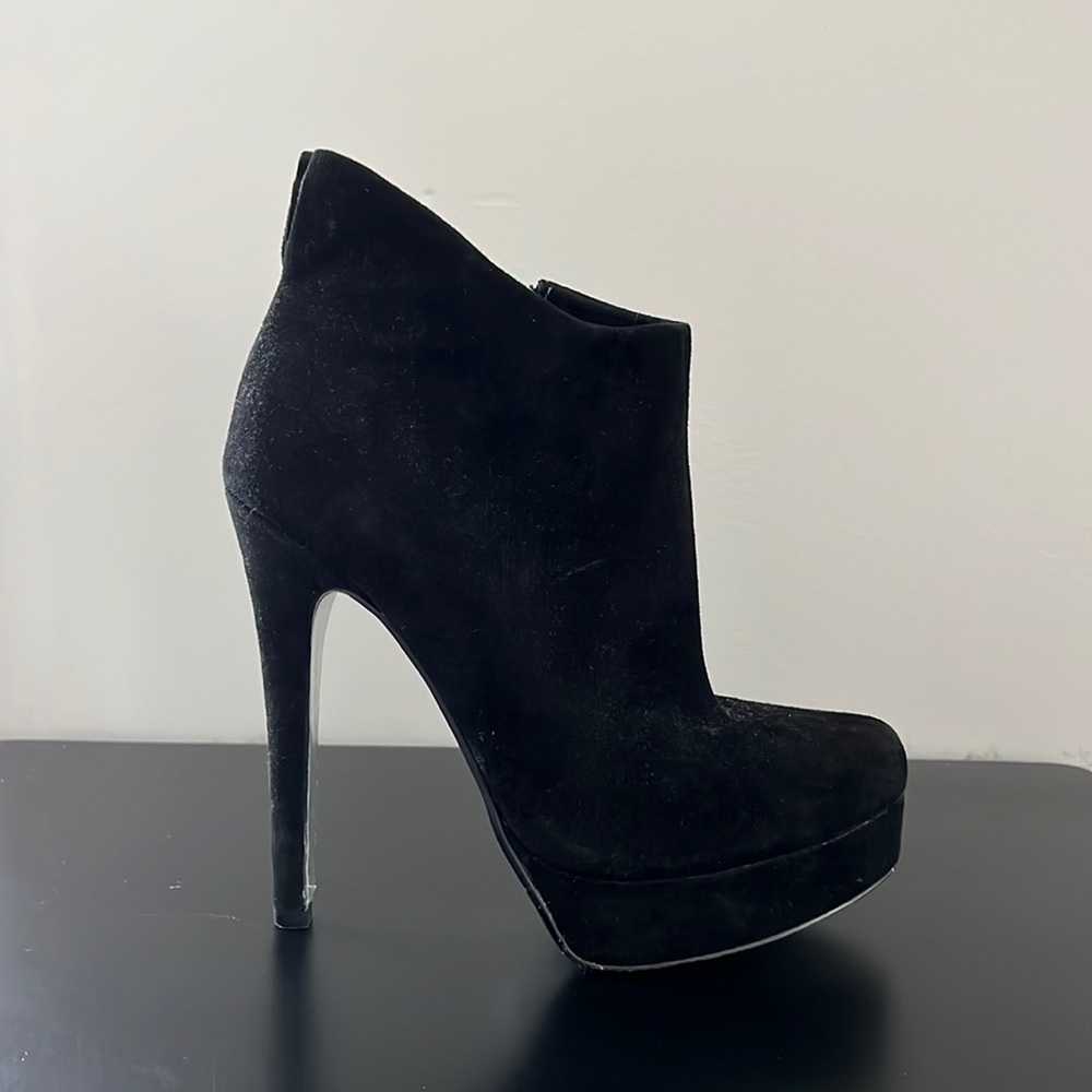 Kristin Cavallari Chinese Laundry Heeled Booties